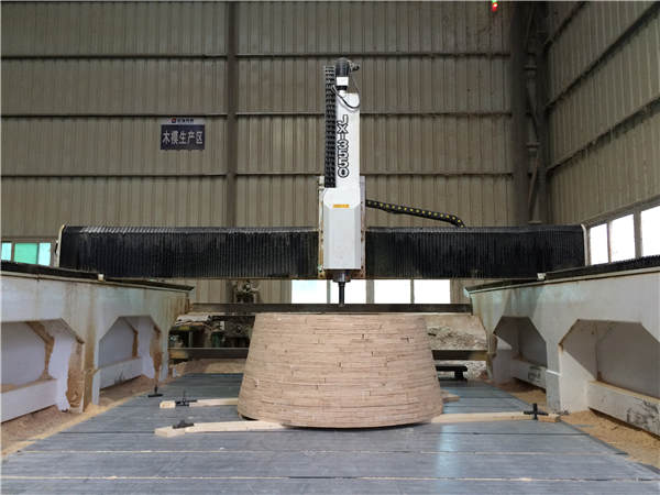 數(shù)控模型加工機(jī)床-工作臺(tái).jpg